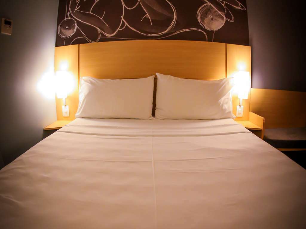 Hotel Ibis Jataí Zimmer foto
